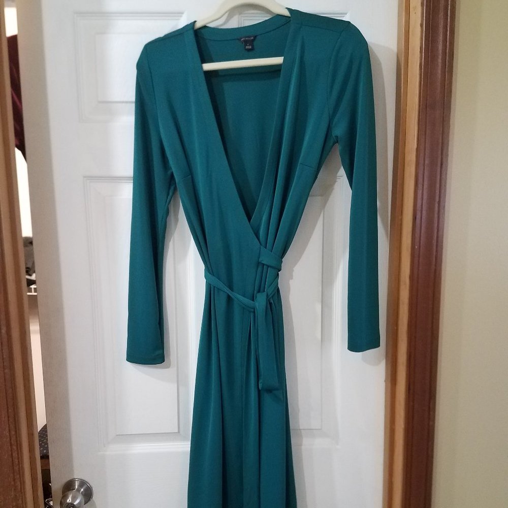 Ann Taylor wrap dress